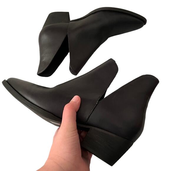 Free People Charm Double V Ankle Black Leather Boots Size 38 EU - Picture 11 of 12